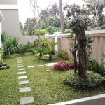 Tukang Taman Kuningan